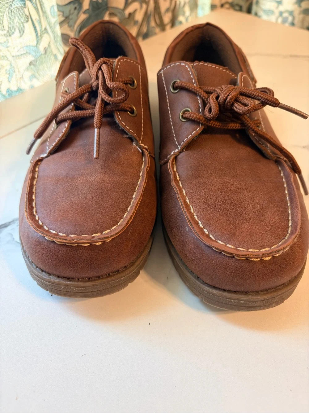 Children’s Place Boys Casual Moccasin Size 4 Worn Once